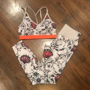 Nike Sports bra & Leggings set (NWOT)